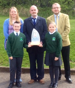 Oakfield Primary School Receives Flagship Status picture