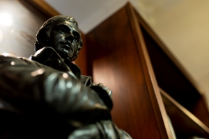 Robert Burns statue at the Linen Hall Library in Belfast