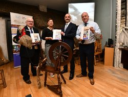 Irish Linen Centre and Lisburn Museum avail of new Ulster-Scots resource picture